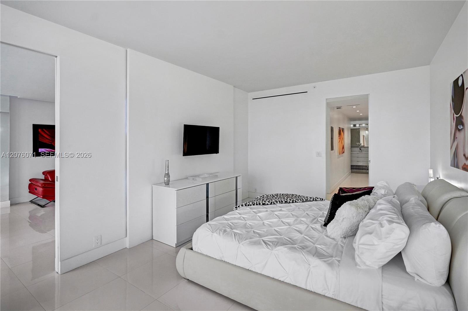 1717 N Bayshore Drive A-4242 Property Photo 13