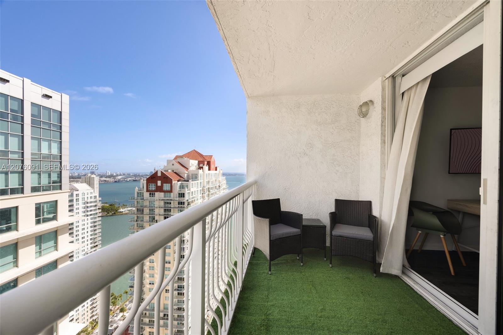 1200 Brickell Bay Drive 4010 Property Photo 13