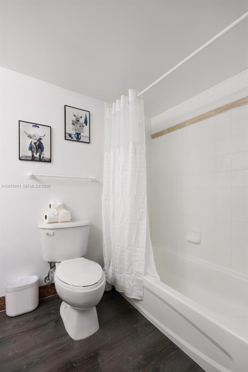 1200 Brickell Bay Drive 4010 Property Photo 17