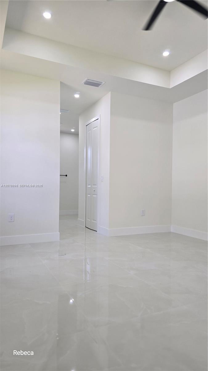580 Woodview Drive Property Photo 11