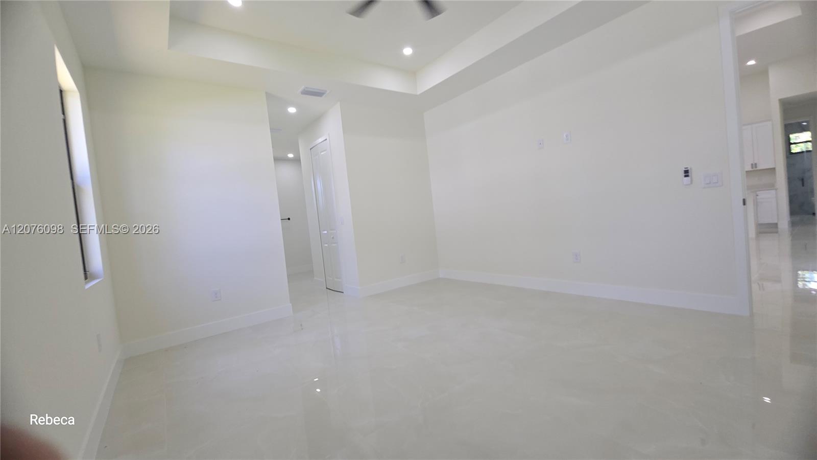 580 Woodview Drive Property Photo 12