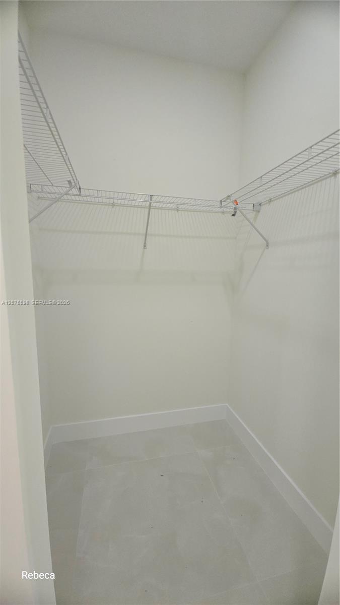 580 Woodview Drive Property Photo 15
