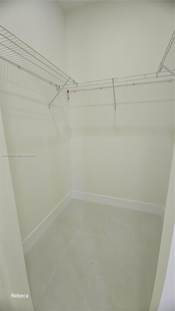 580 Woodview Drive Property Photo 16