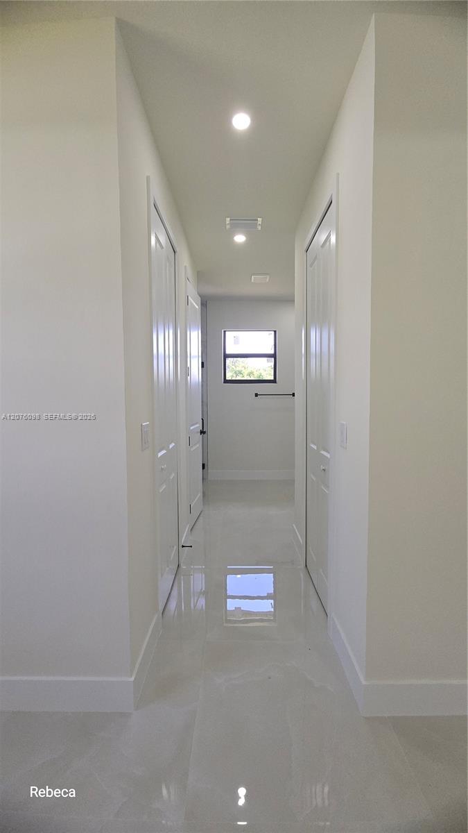 580 Woodview Drive Property Photo 17