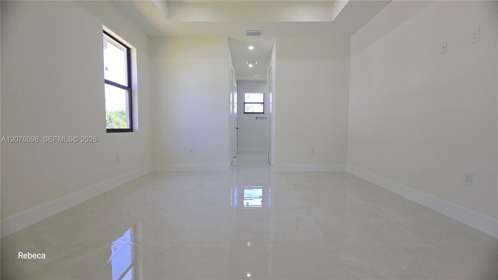 580 Woodview Drive Property Photo 18