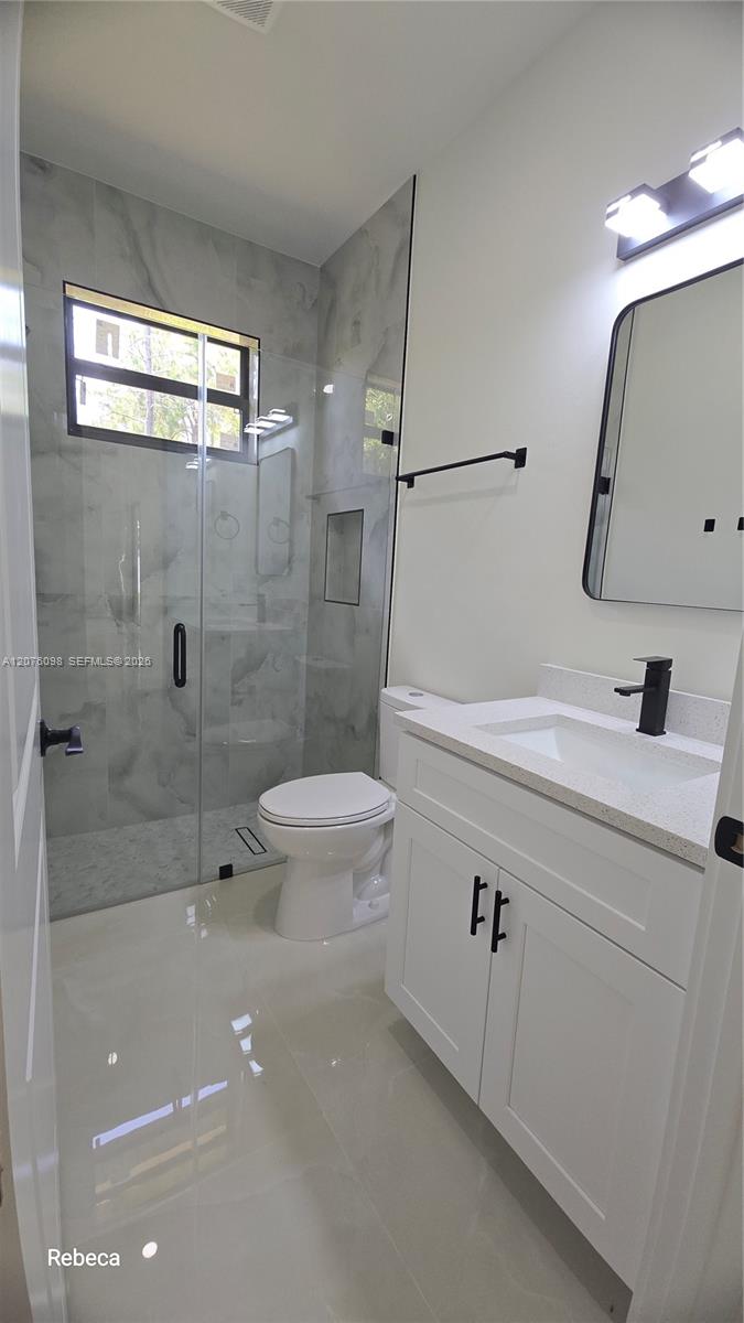 580 Woodview Drive Property Photo 23