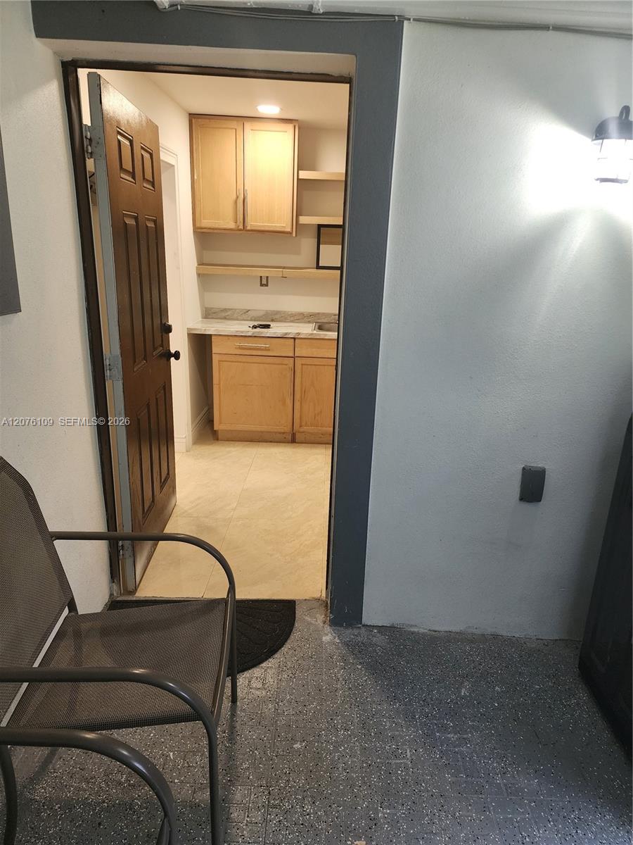 A12076109 Property Photo 3