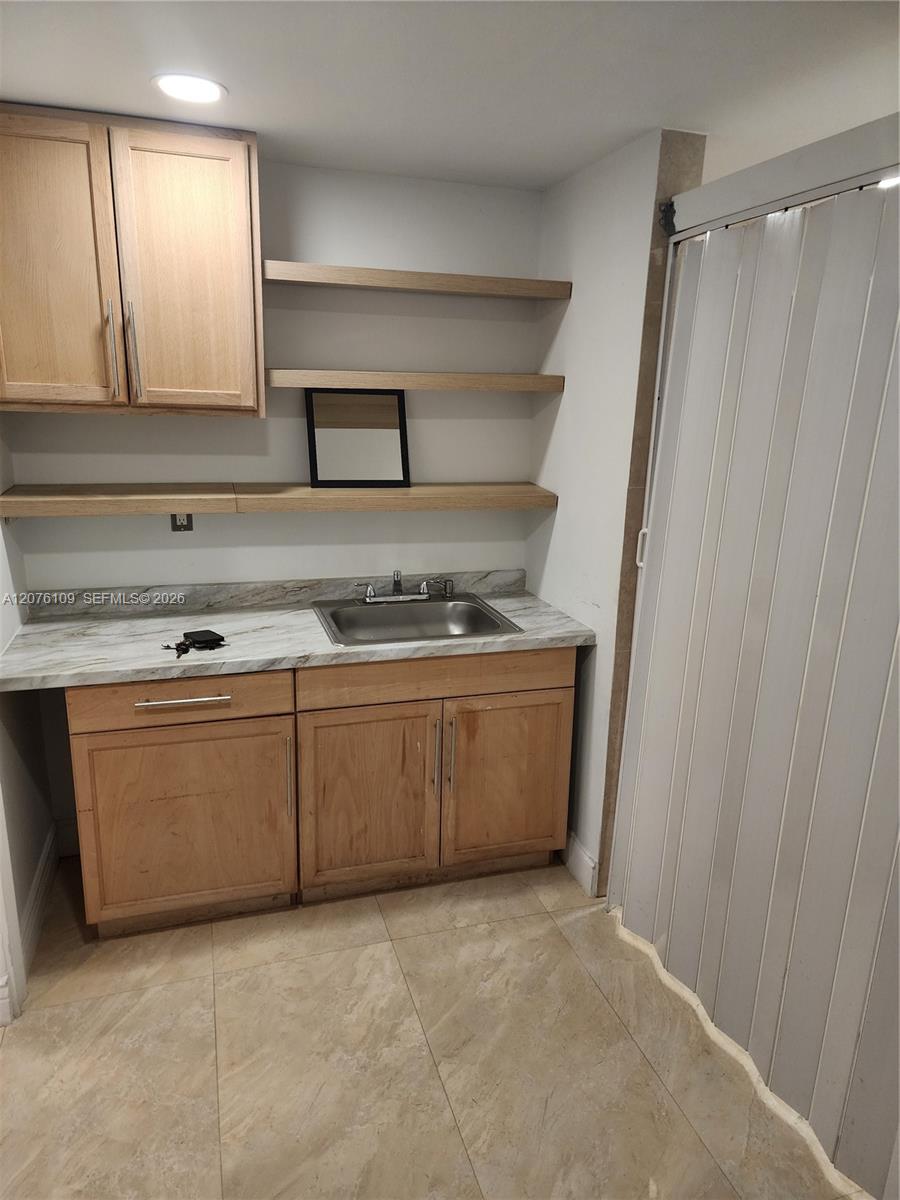 A12076109 Property Photo 4