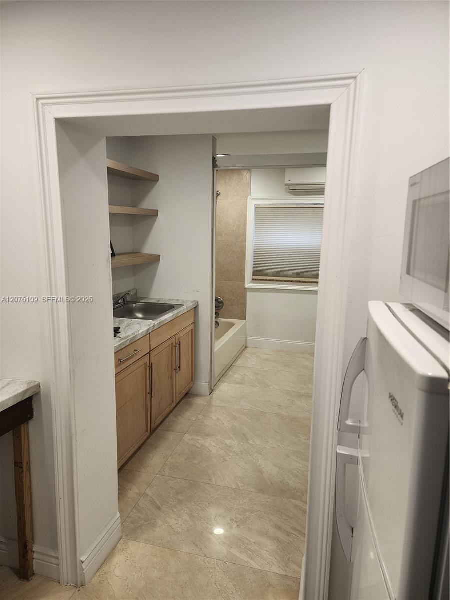 A12076109 Property Photo 8