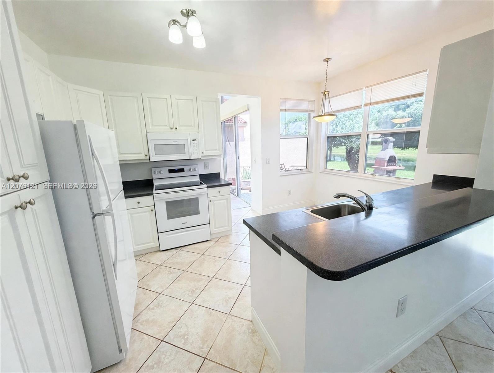 15616 Nw 12th Manor Property Photo 9