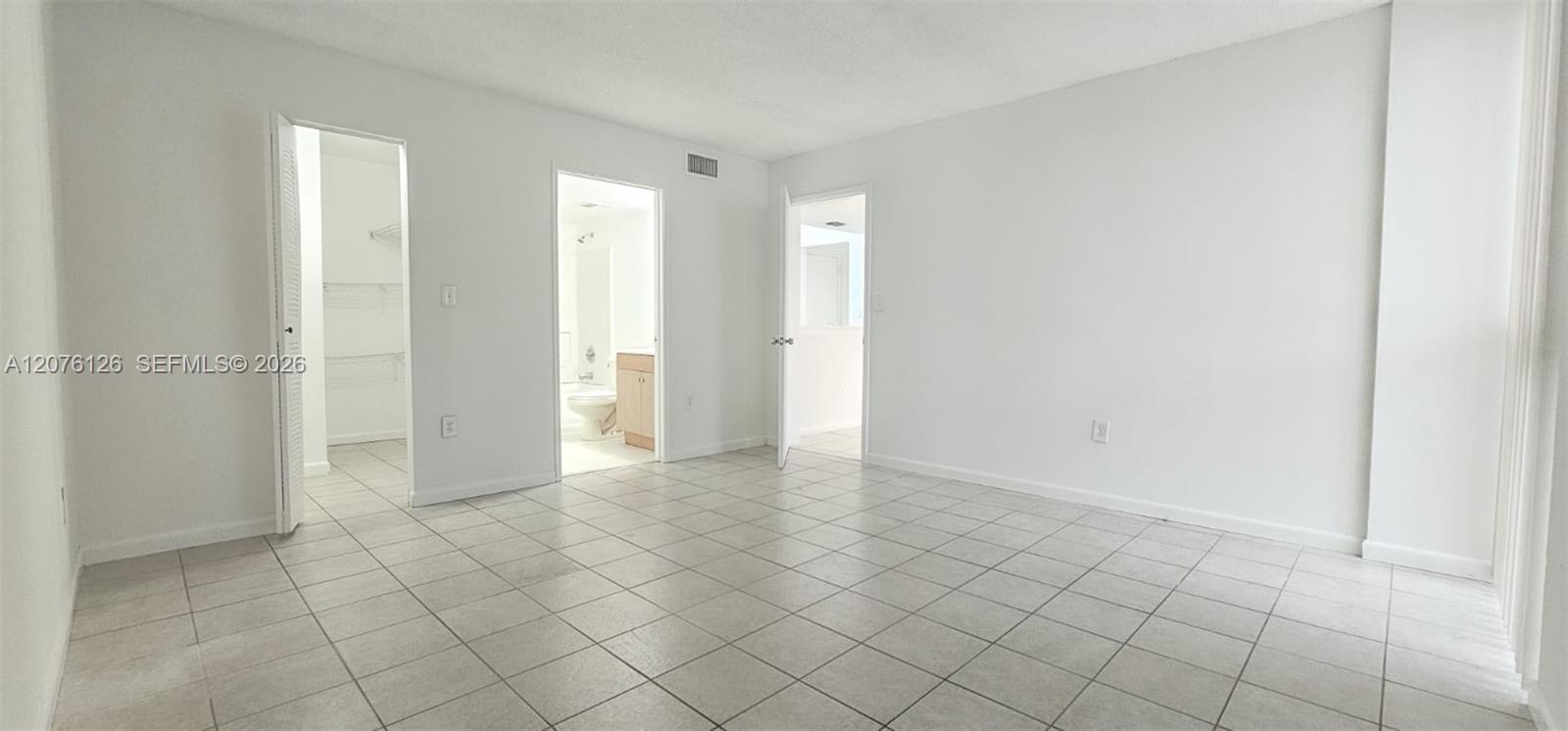 7035 Nw 186th Street D110 Property Photo 11