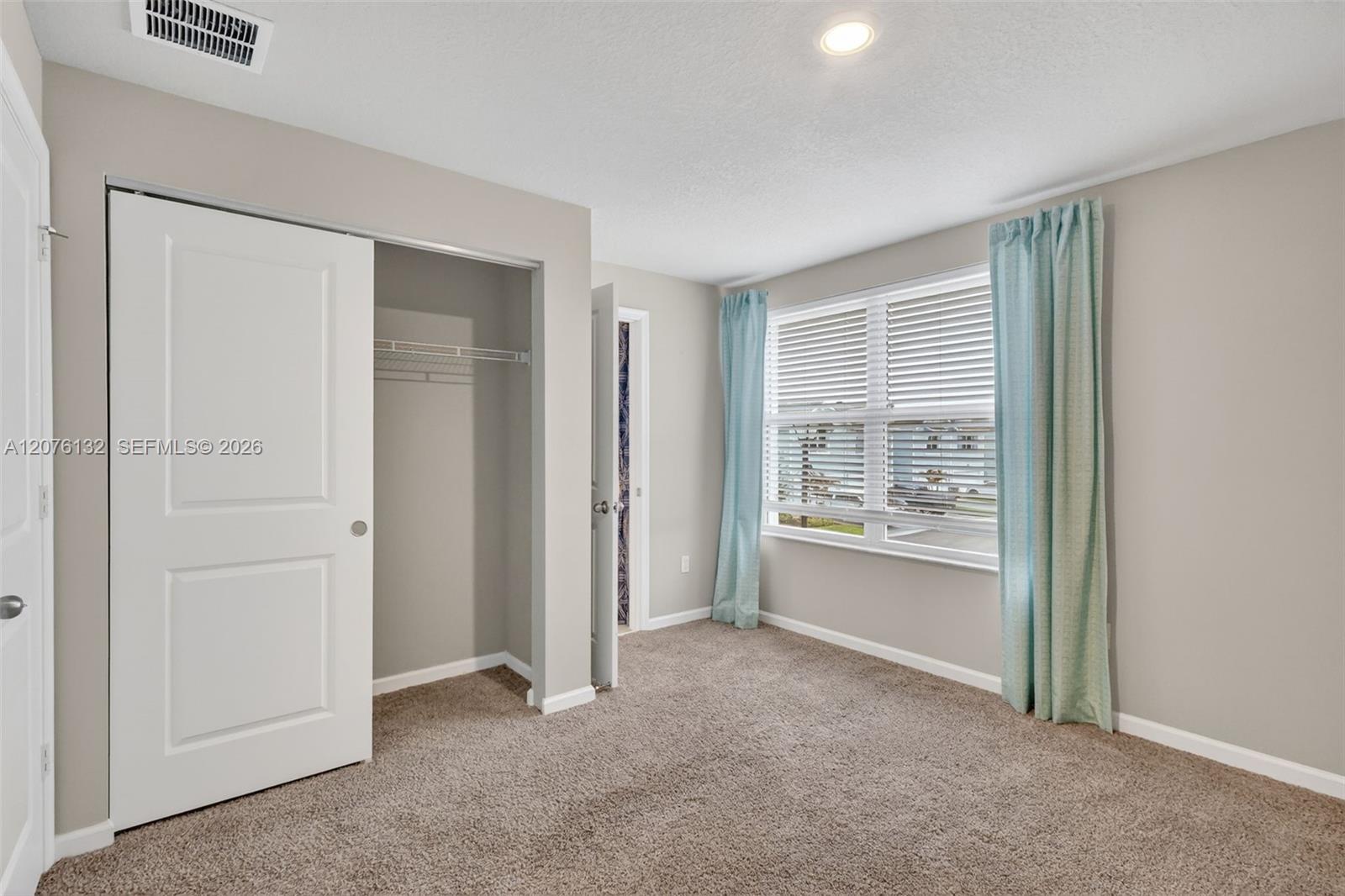 5610 Se Edgewater Circle Property Photo 8