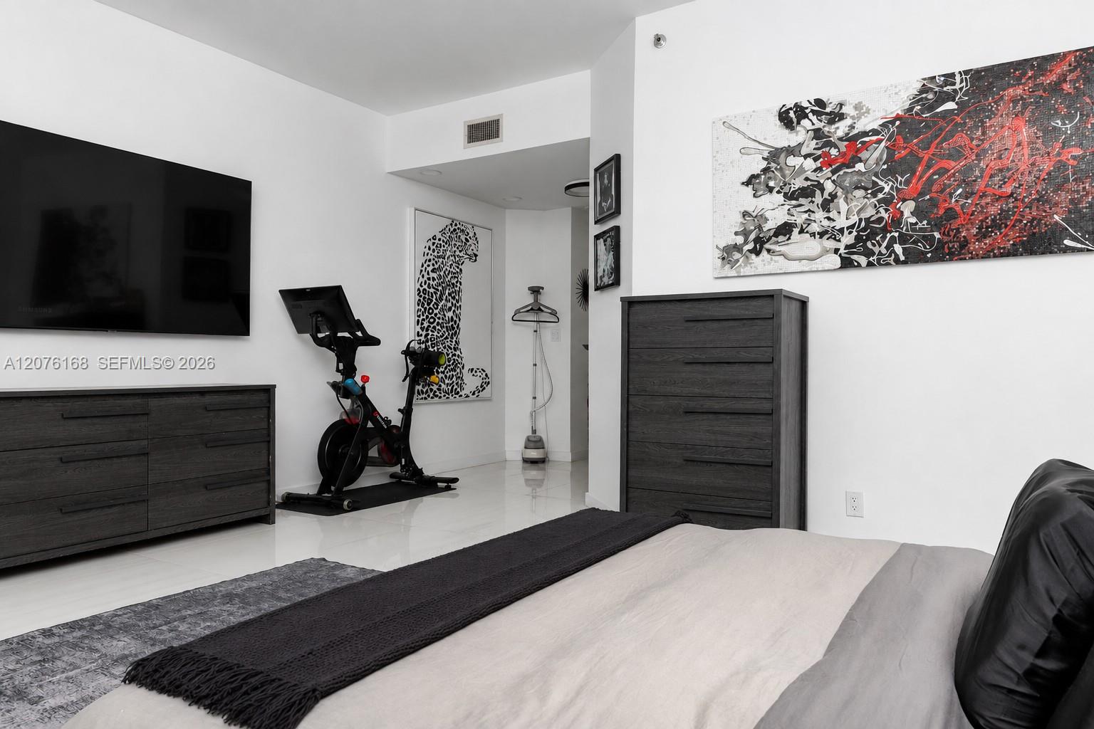 3700 Island Boulevard C402 Property Photo 23