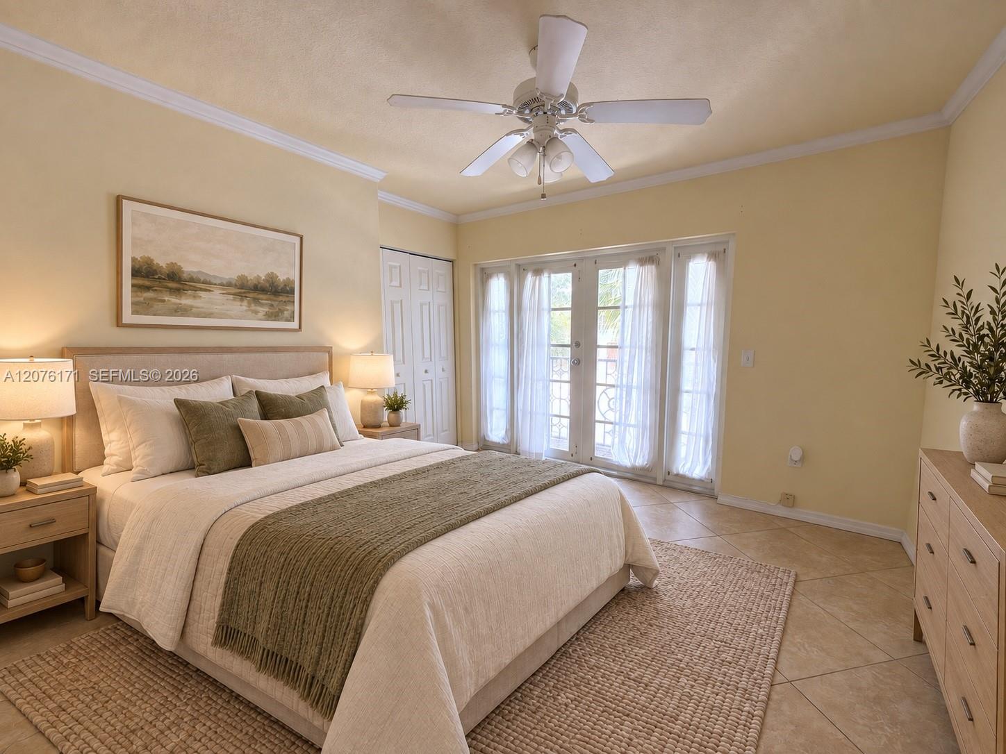 1000 Palm Trail 8 Property Photo 6
