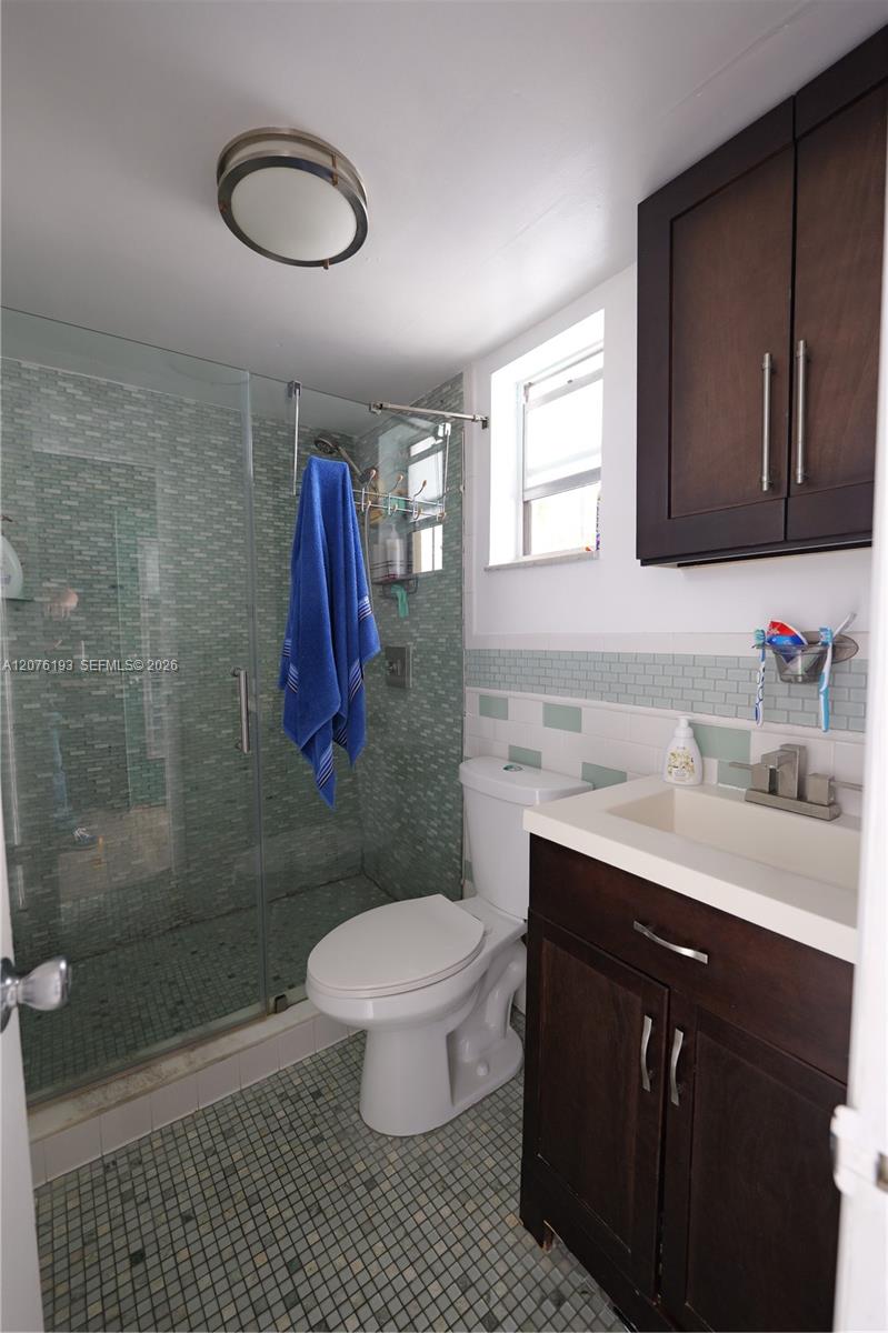 1245 Pennsylvania Avenue 8 Property Photo 6