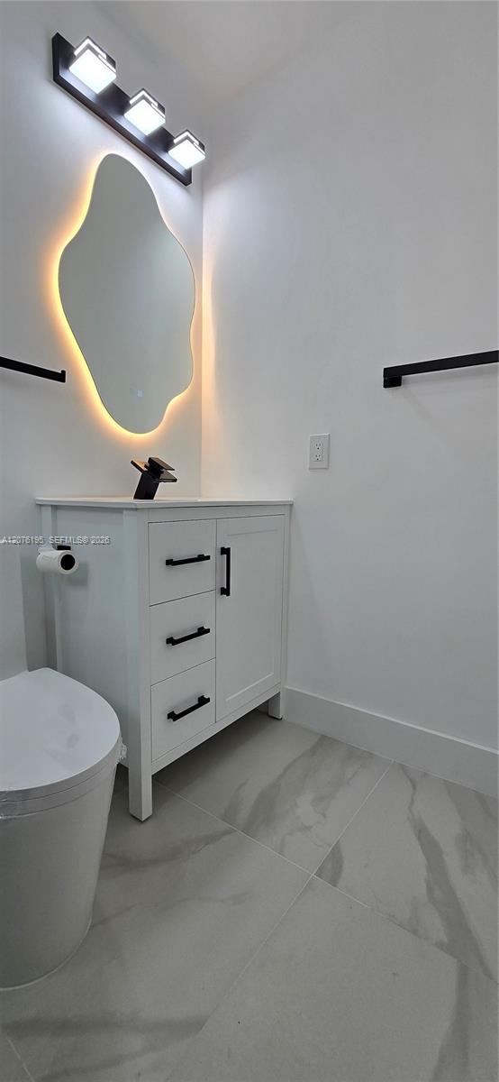 9612 Grand Canal Drive Property Photo 12
