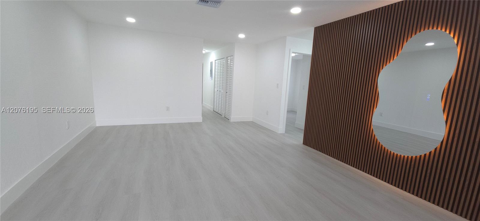 9612 Grand Canal Drive Property Photo 18