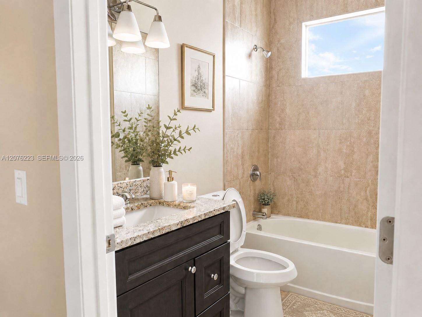 1109 Kraft Street Property Photo 10
