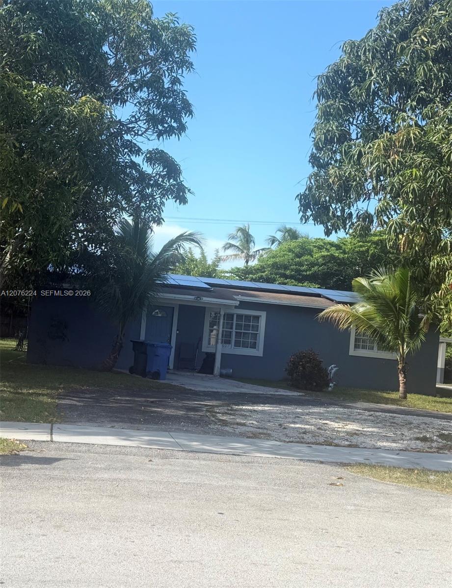 607 Nw 42nd Street Property Photo 1