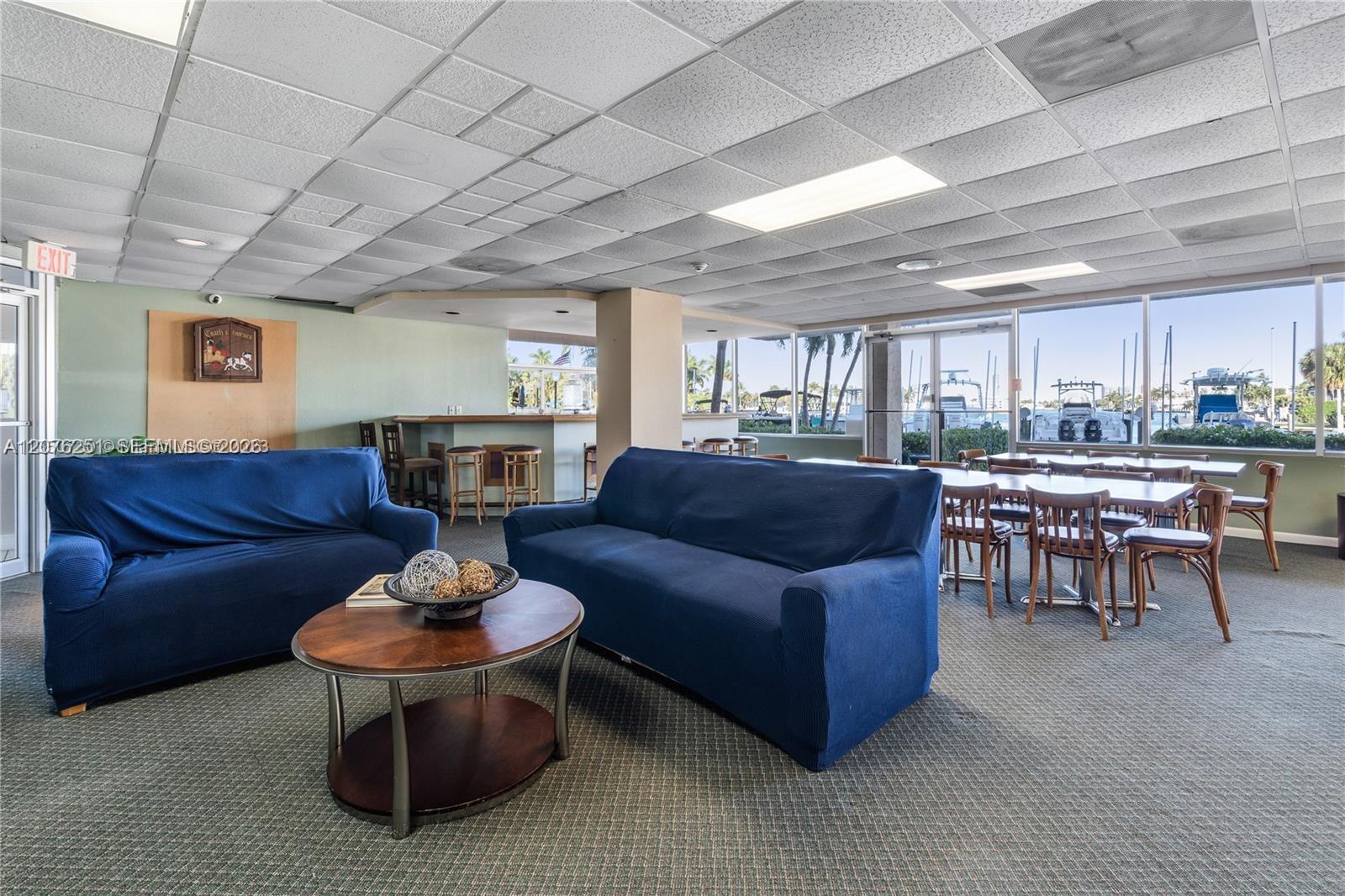 740 S Federal Highway 209 Property Photo 11