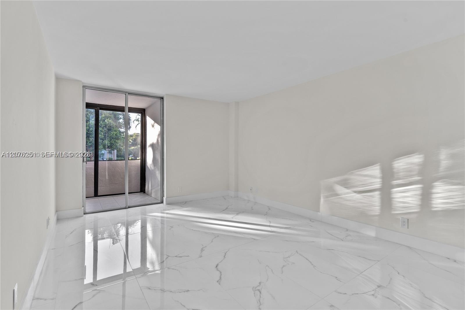 740 S Federal Highway 209 Property Photo 18