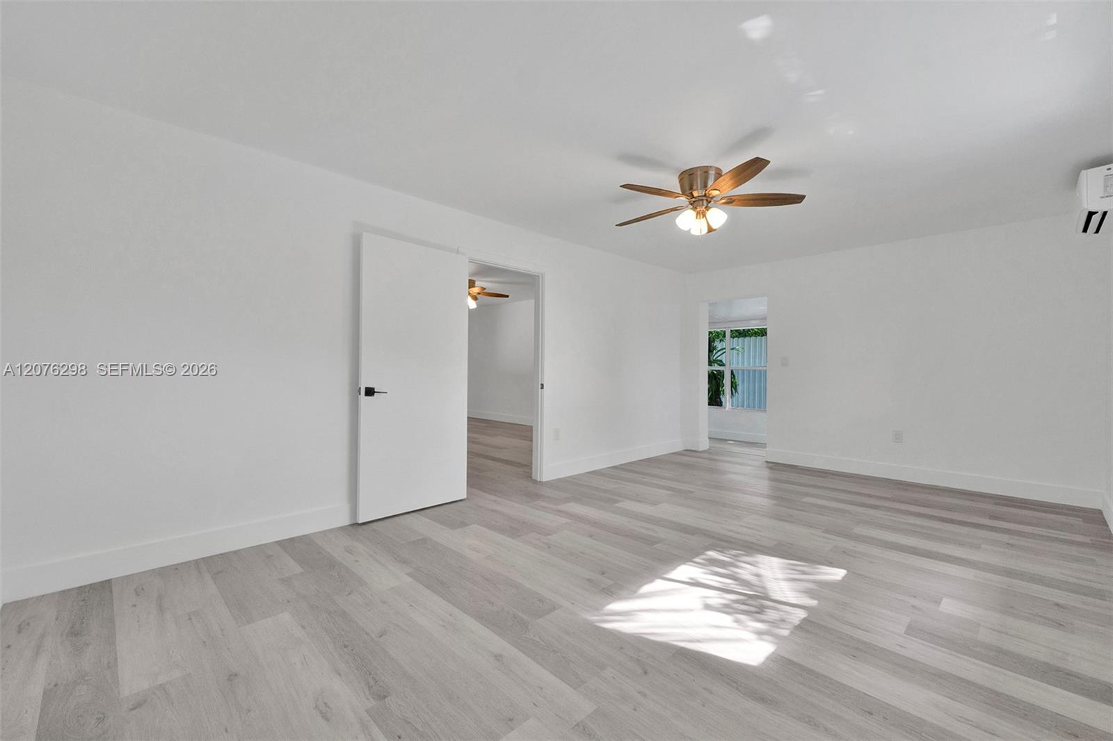 A12076298 Property Photo 13