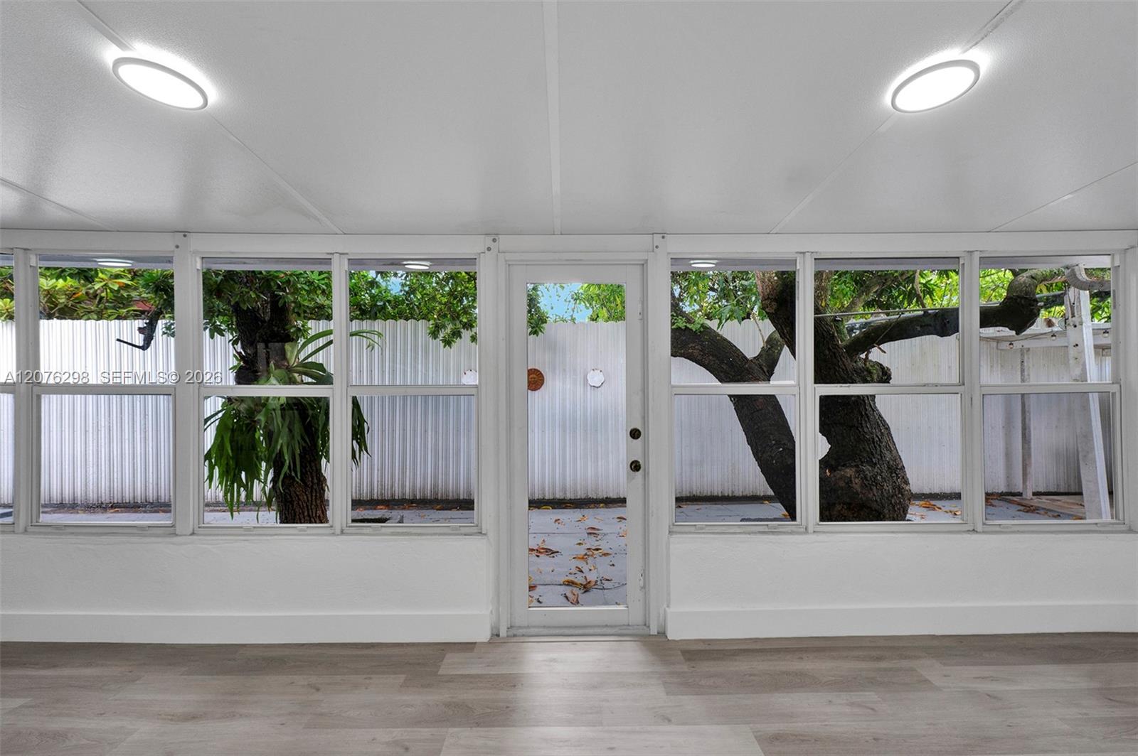 A12076298 Property Photo 27