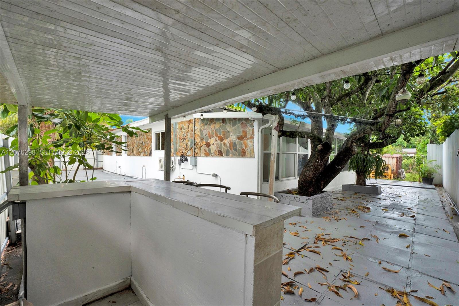A12076298 Property Photo 31