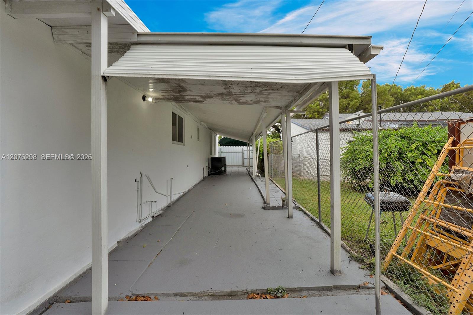 A12076298 Property Photo 33