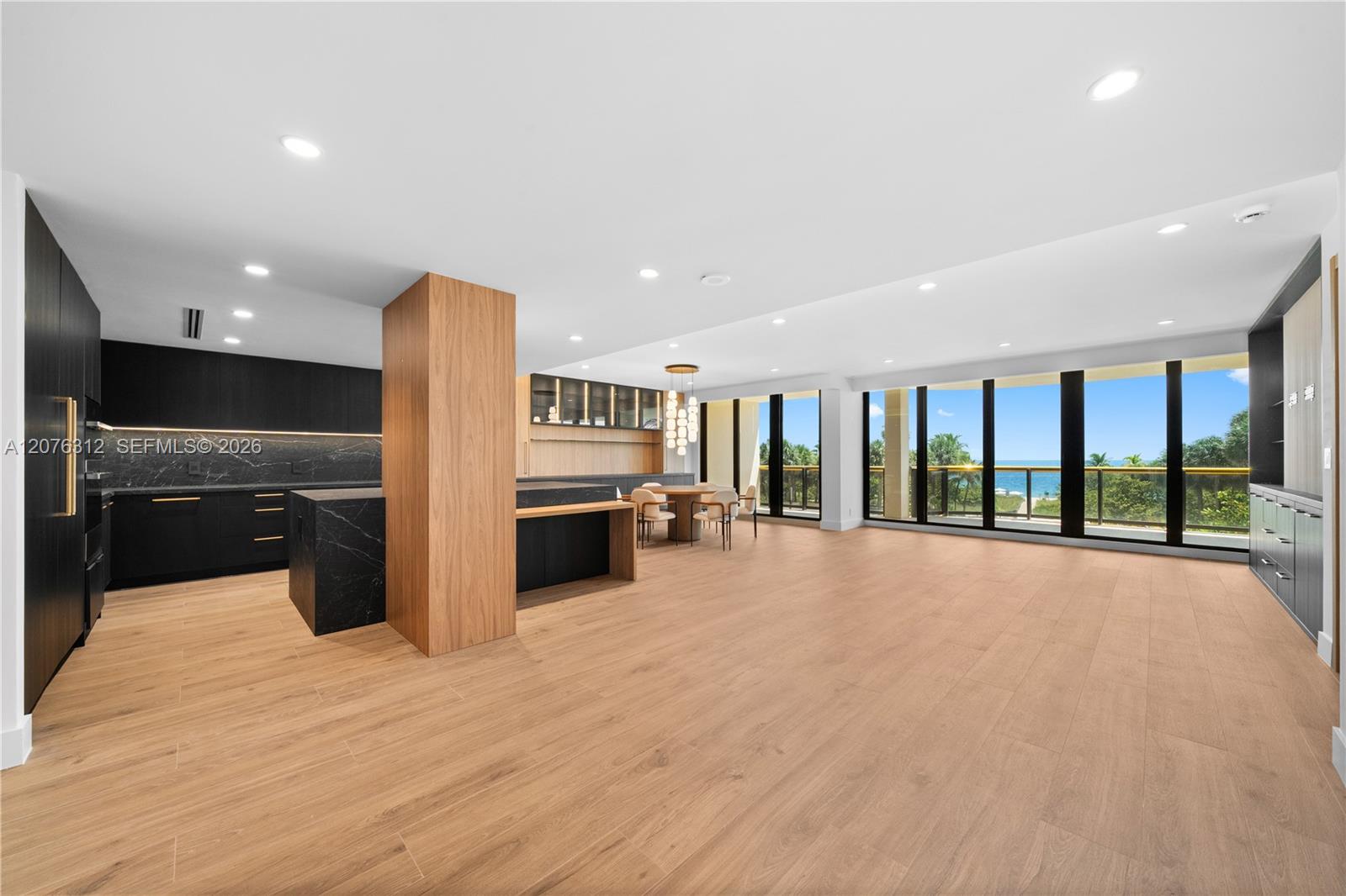 9999 Collins Avenue 3f Property Photo 1