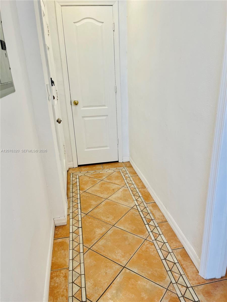 251 Galen Drive 101e Property Photo 11