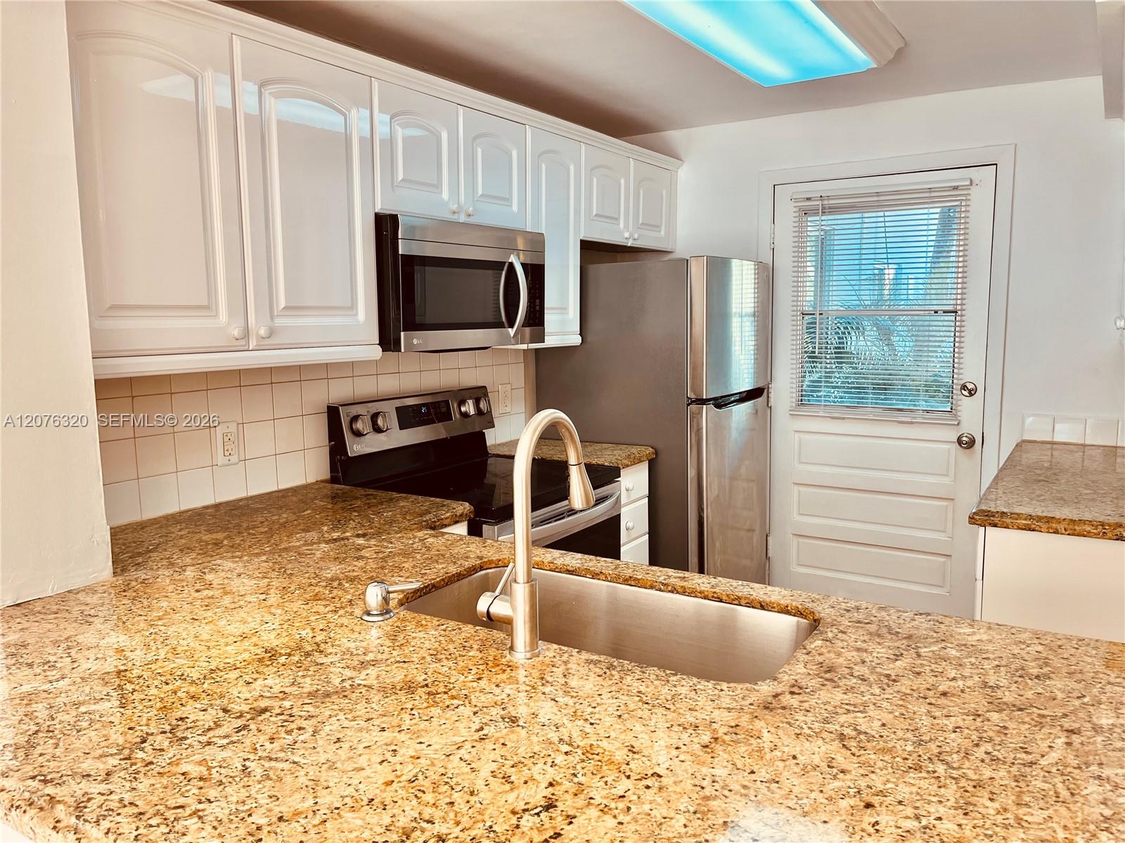 251 Galen Drive 101e Property Photo 19