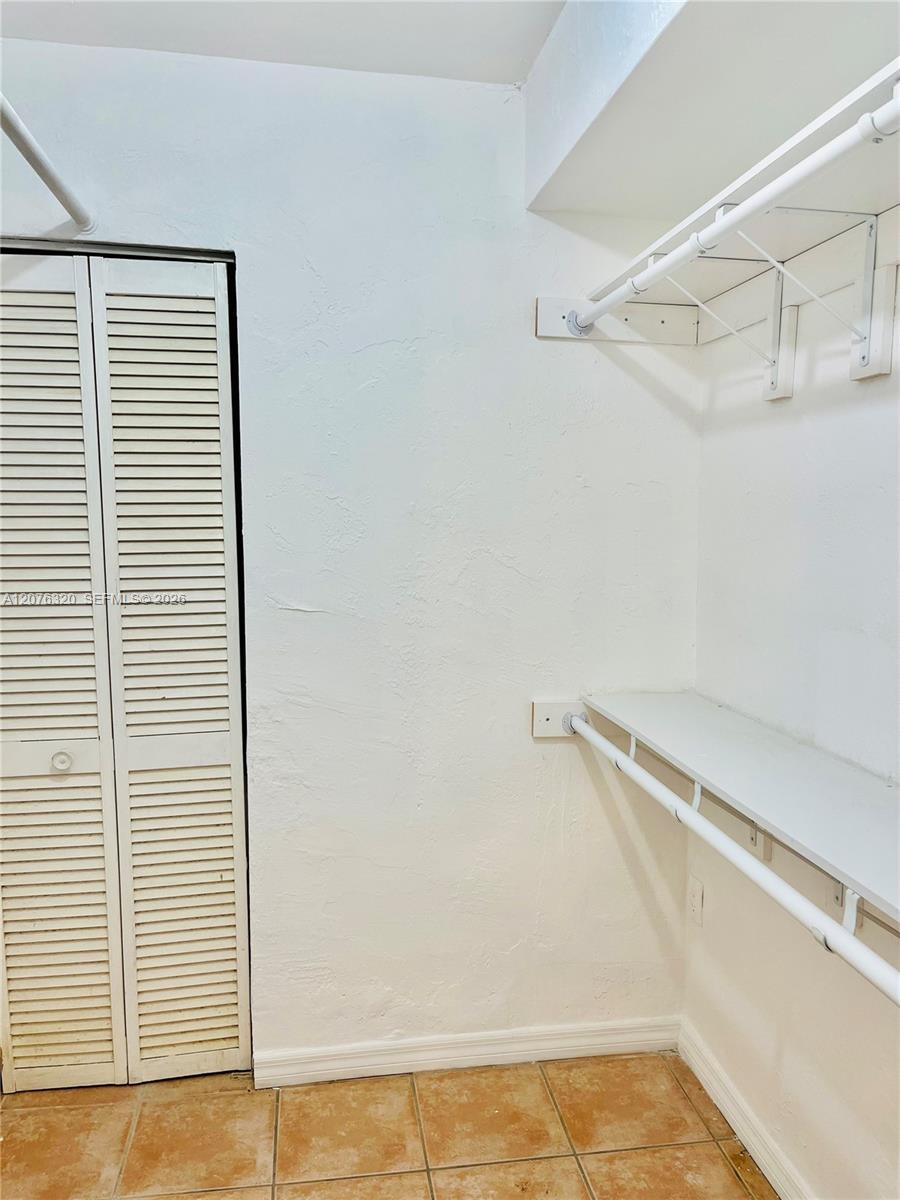 251 Galen Drive 101e Property Photo 24