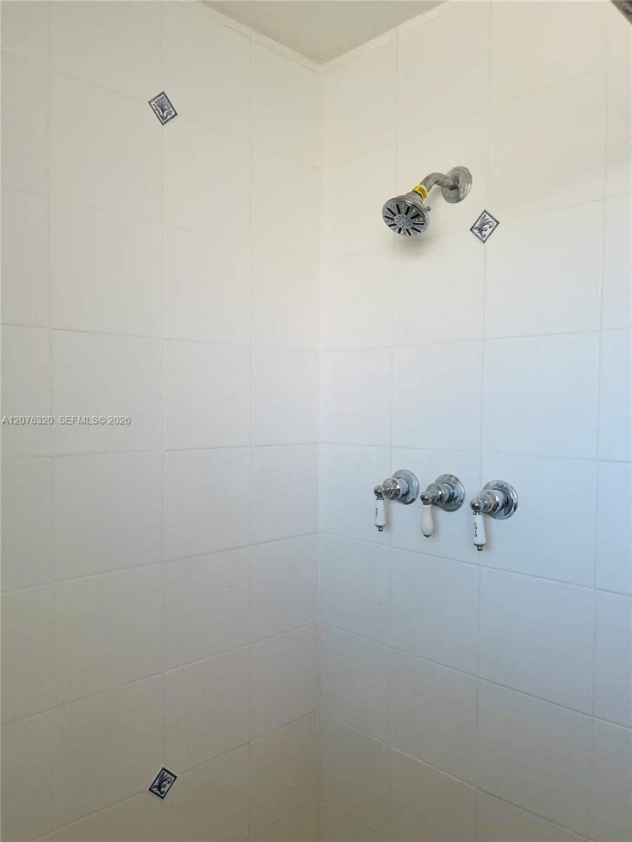 251 Galen Drive 101e Property Photo 27
