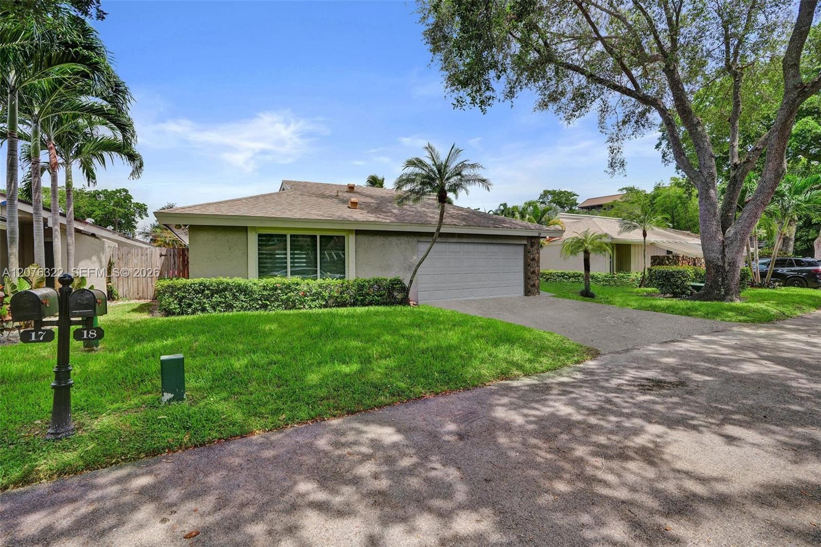 18 Boxwood Road Property Photo 1