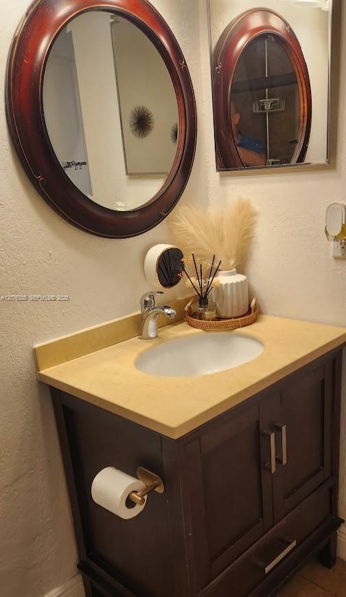 A12076335 Property Photo 13