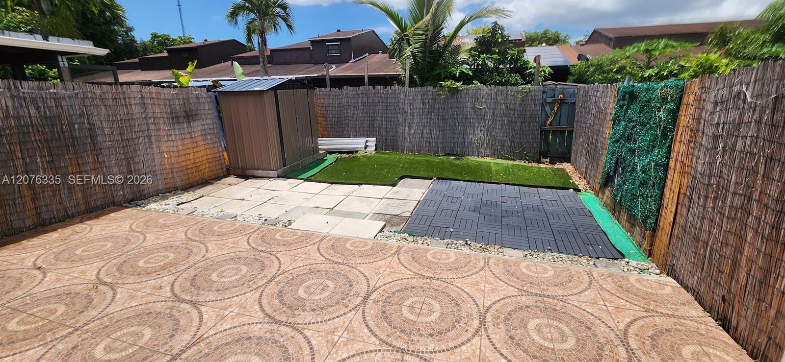 A12076335 Property Photo 16