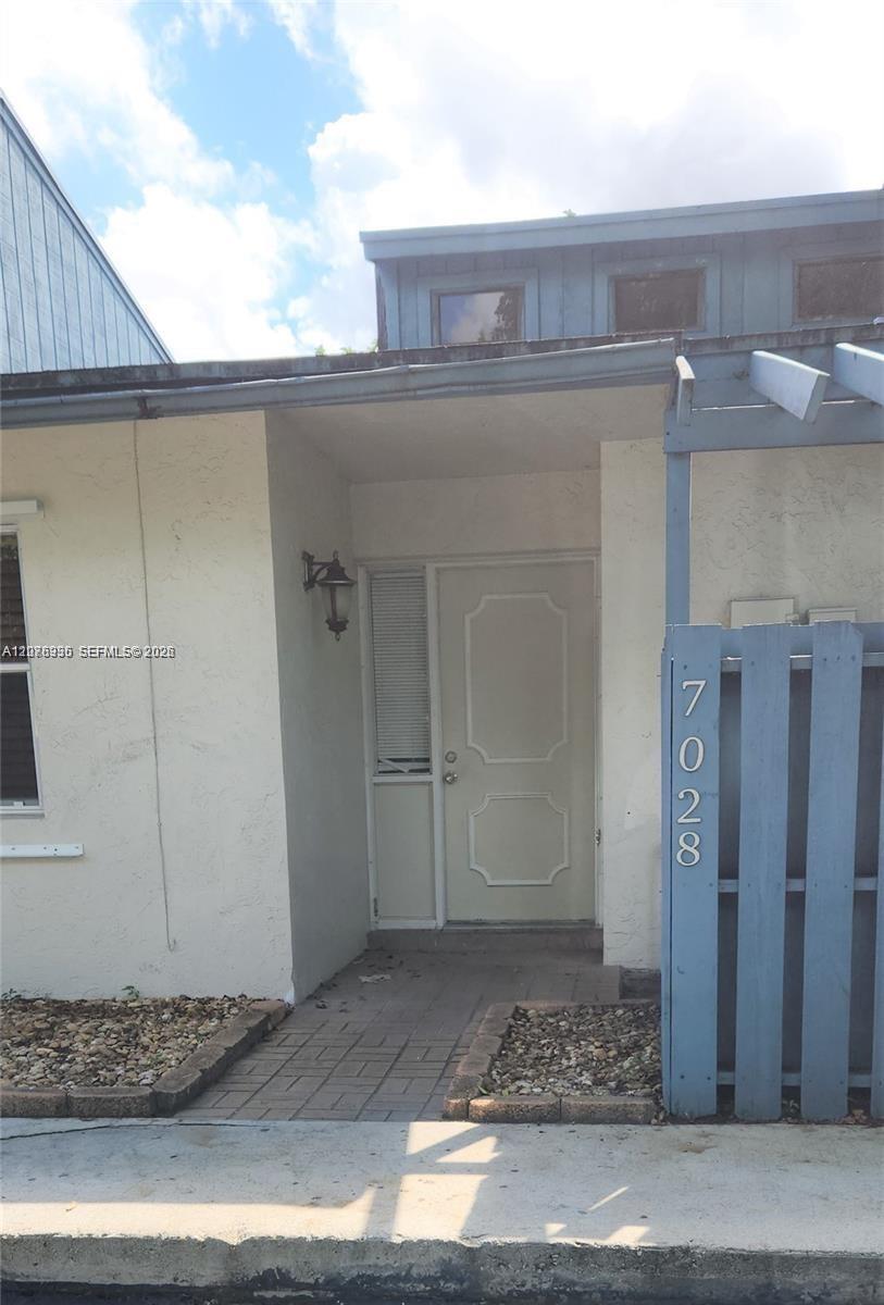 A12076335 Property Photo 18