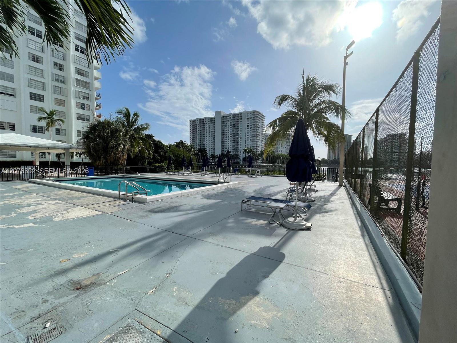 A12076352 Property Photo 23
