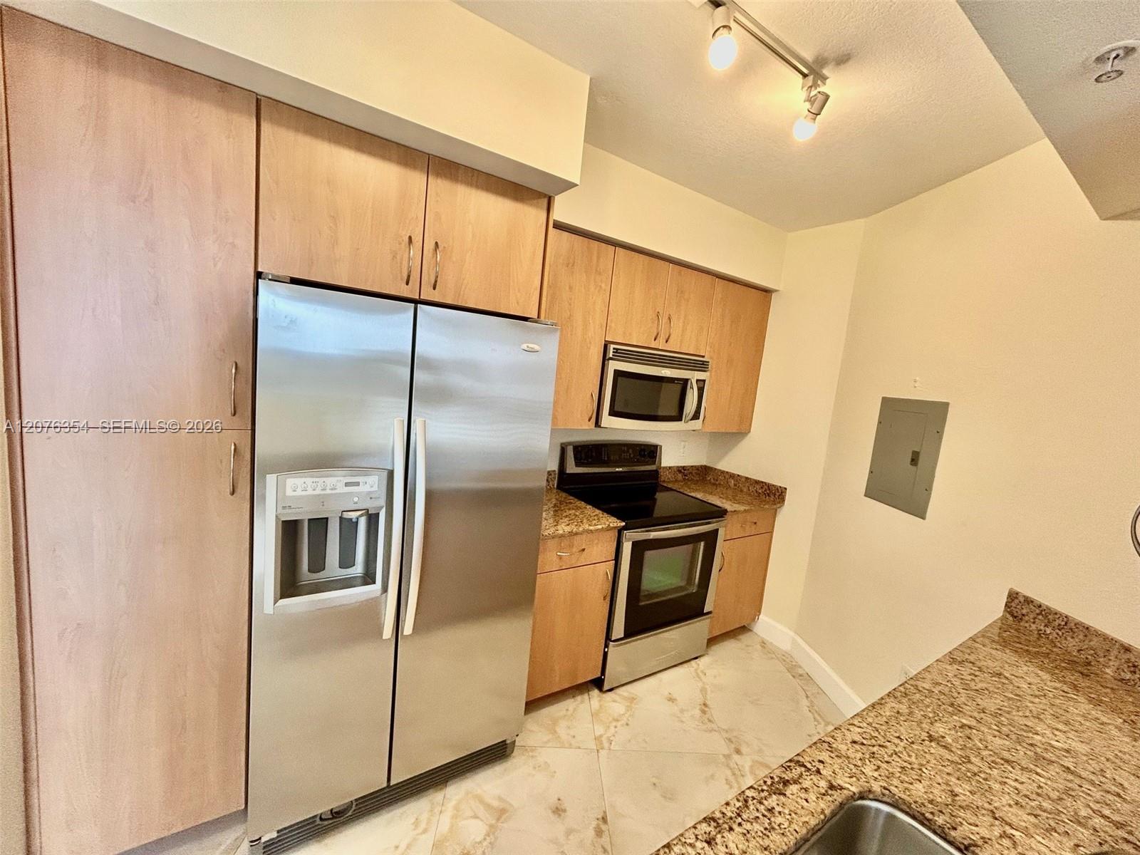 1830 Radius Drive 1002 Property Photo 4