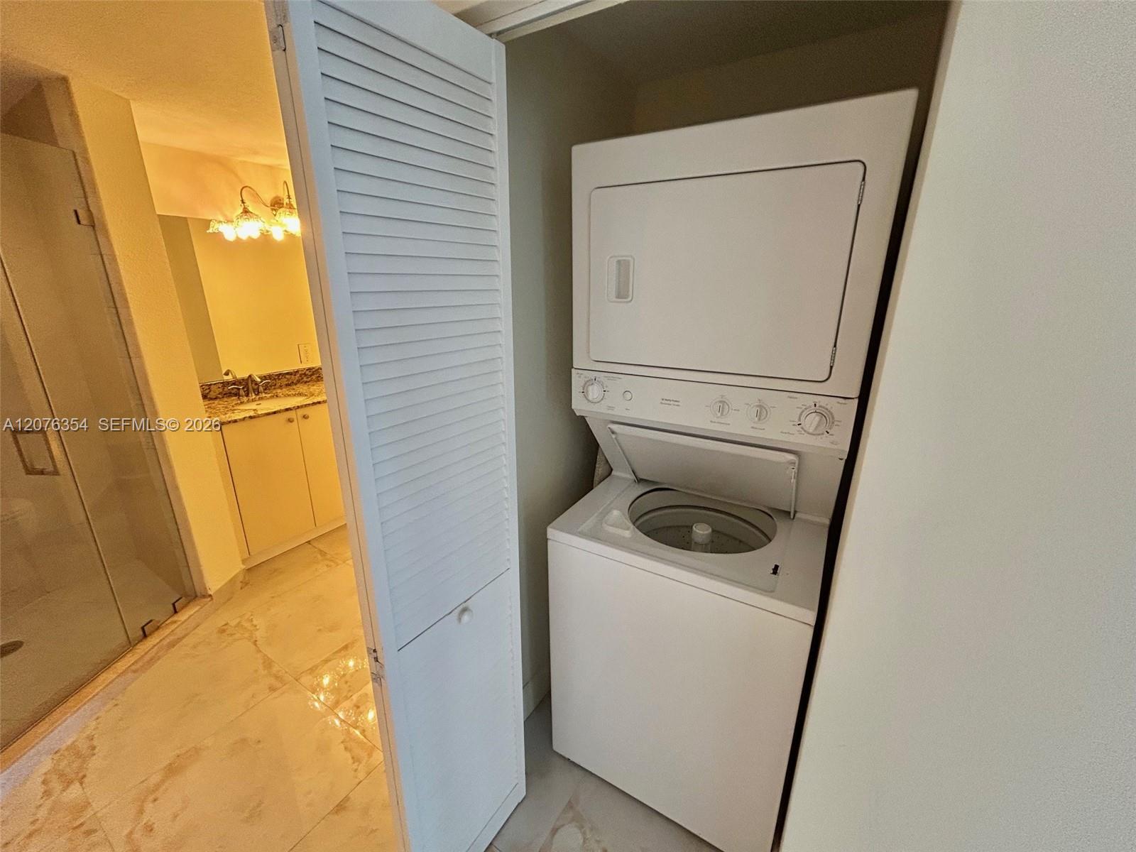 1830 Radius Drive 1002 Property Photo 14