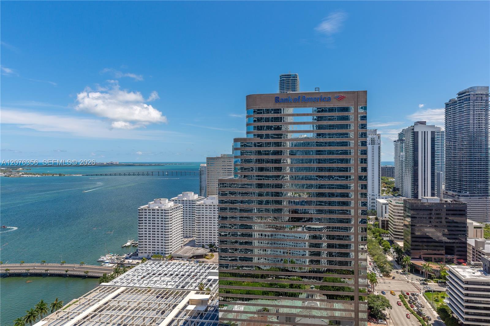 485 Brickell Avenue 3410 Property Photo 27