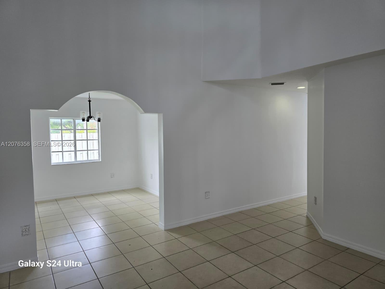 13658 Sw 142nd Terrace Property Photo 5