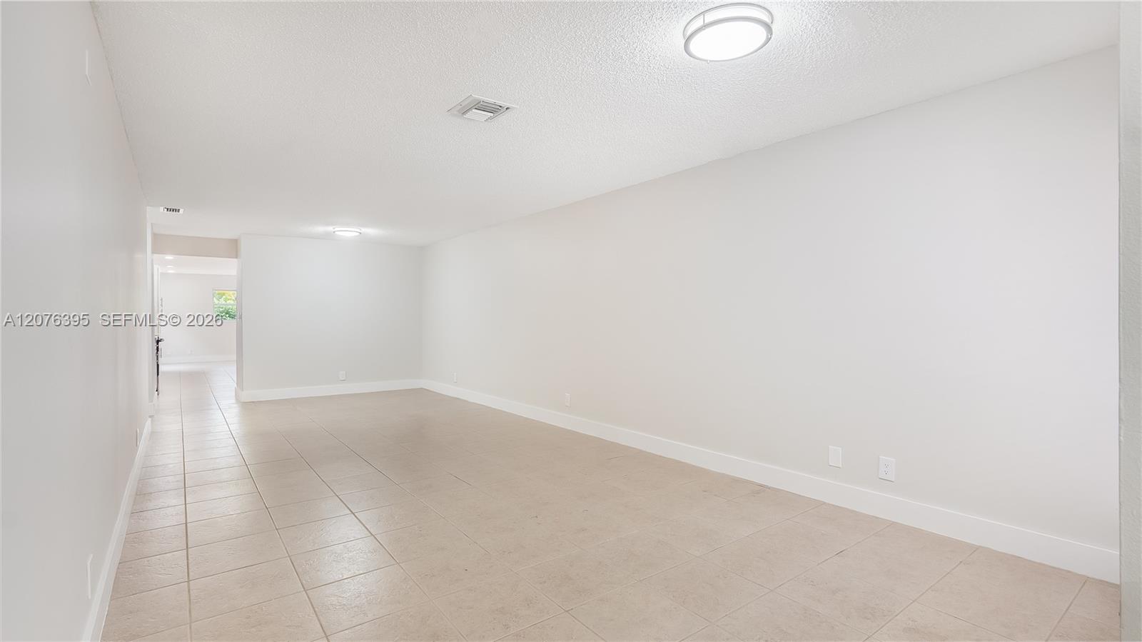10600 Nw 45th Street Property Photo 39