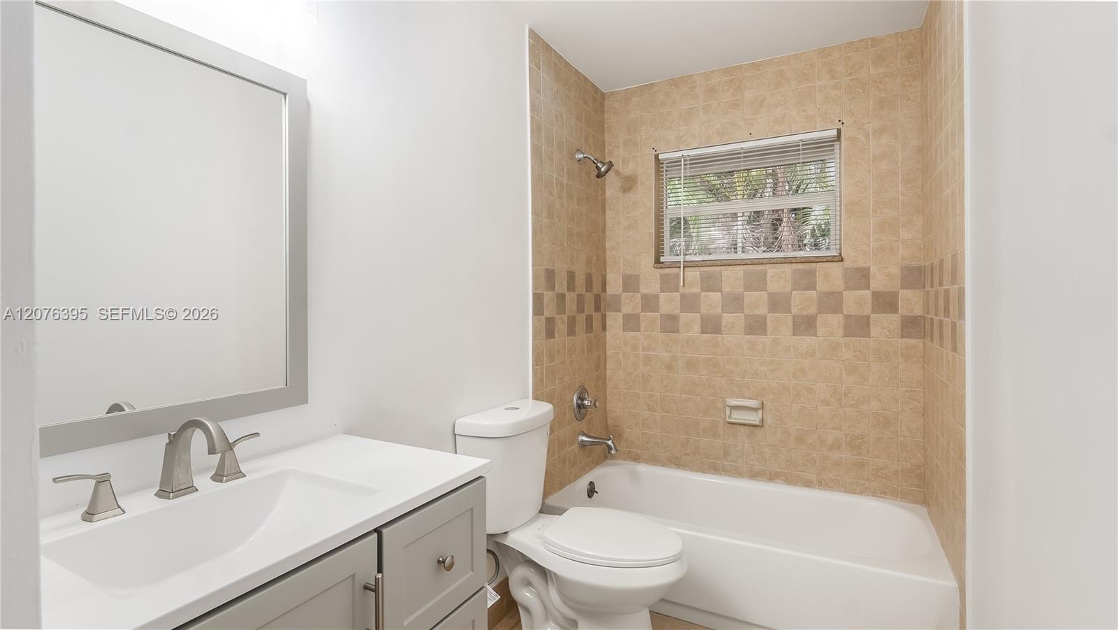 10600 Nw 45th Street Property Photo 46