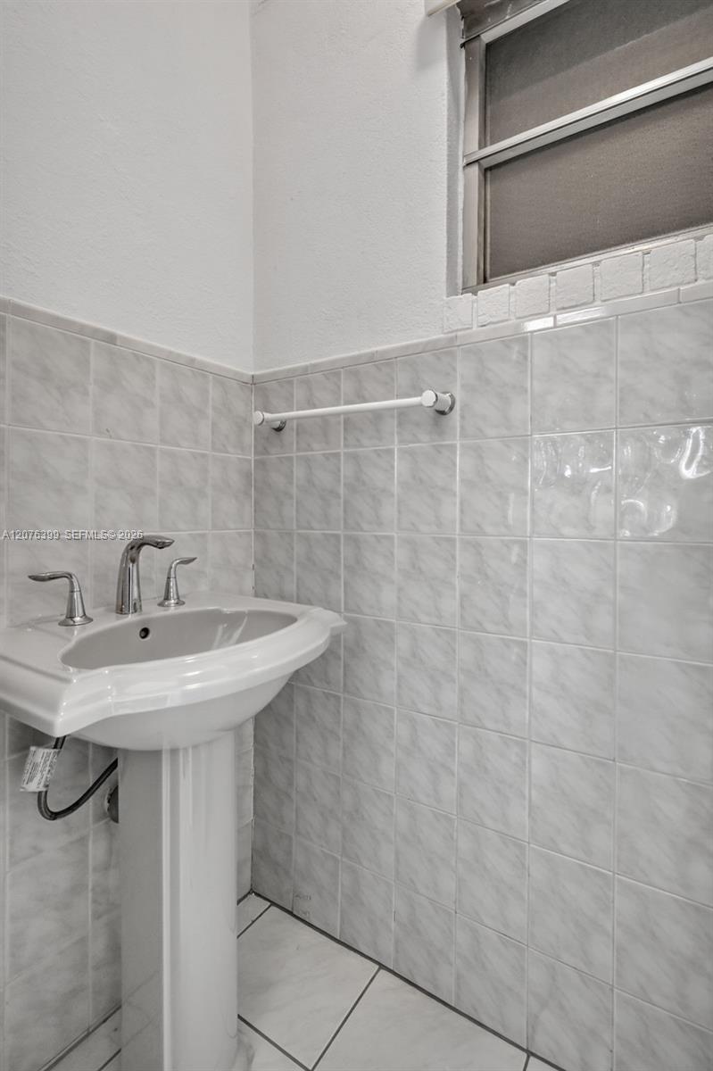 8936 Sw 11th Street Property Photo 36