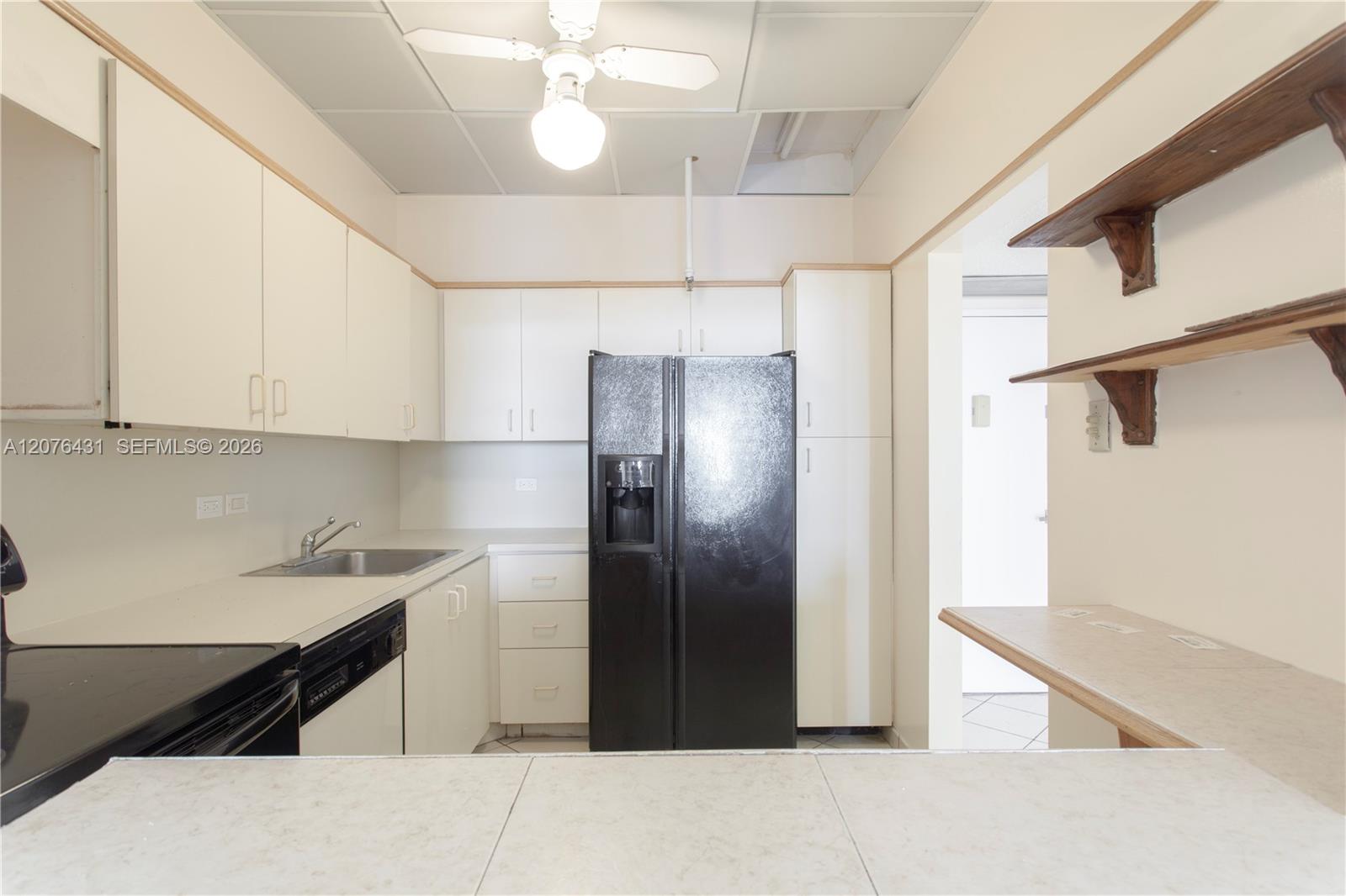 20505 E Country Club Drive Ph-39 Property Photo 10