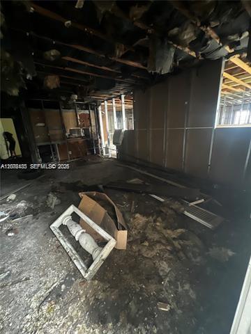 A12076433 Property Photo 3