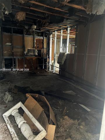 A12076433 Property Photo 4