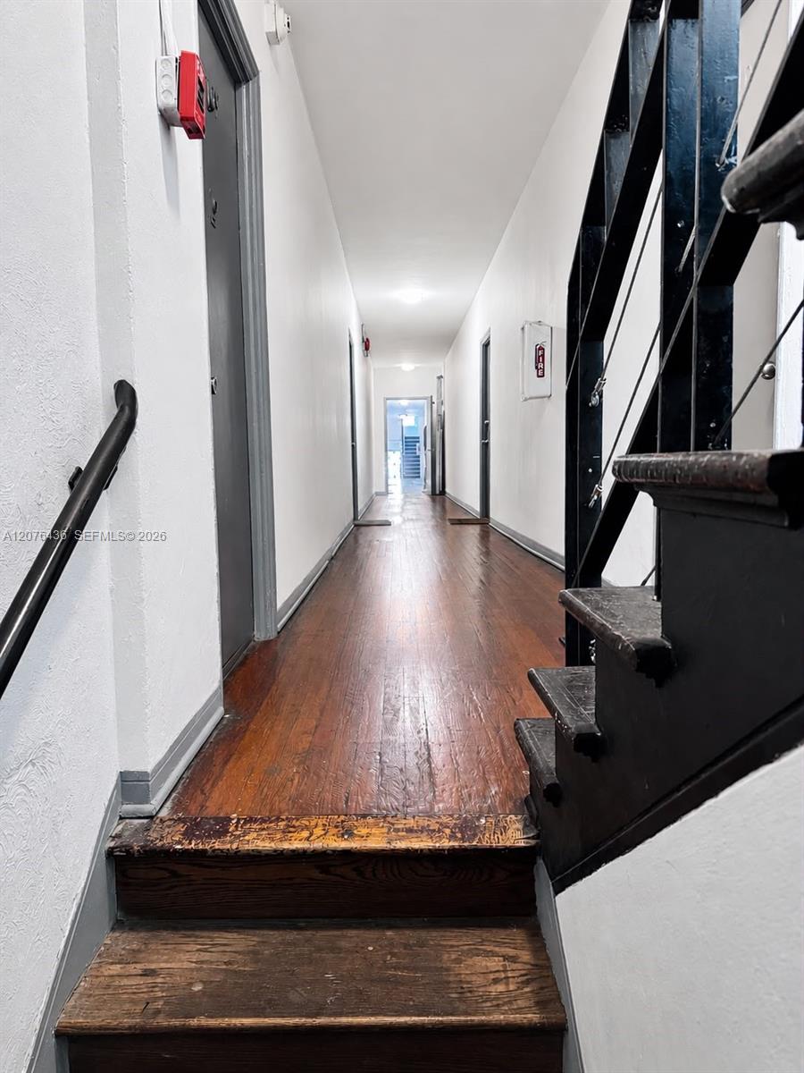 1525 Meridian Avenue 106 Property Photo 19